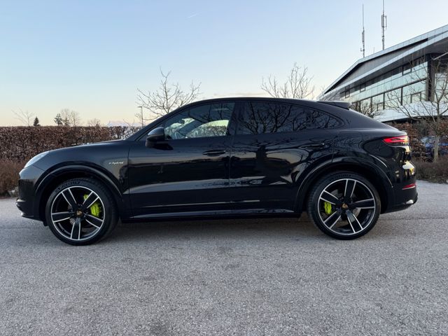 Porsche Cayenne Coupe E-Hybrid