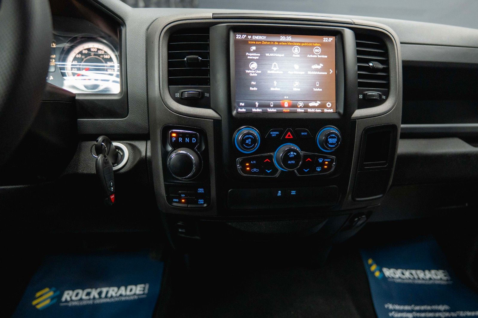 Fahrzeugabbildung Dodge RAM 5.7 V8 HEMI 4x4 OFFROAD Night-Paket *LED*AHK