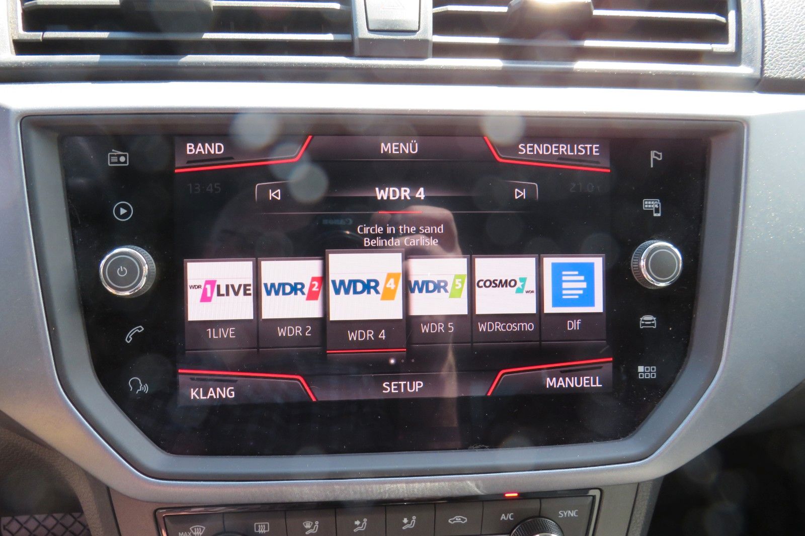 Fahrzeugabbildung SEAT Arona Style DSG PDC APP-CONNECT DAB 1.HAND