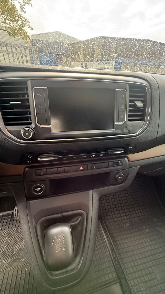 Fahrzeugabbildung Toyota Proace Verso L1 Family Comfort