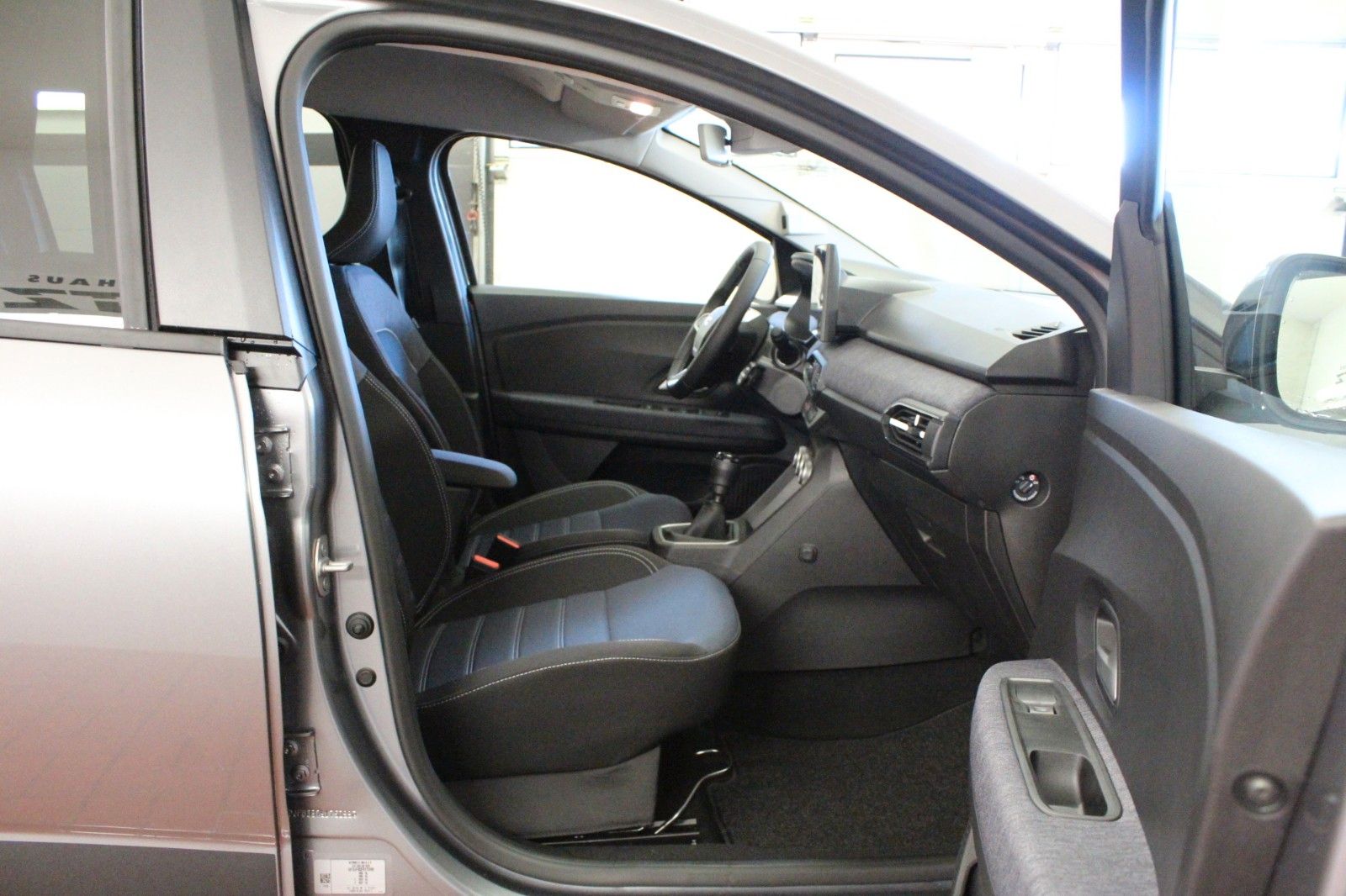 Fahrzeugabbildung Dacia Jogger TCE 110 Journey MY 2026