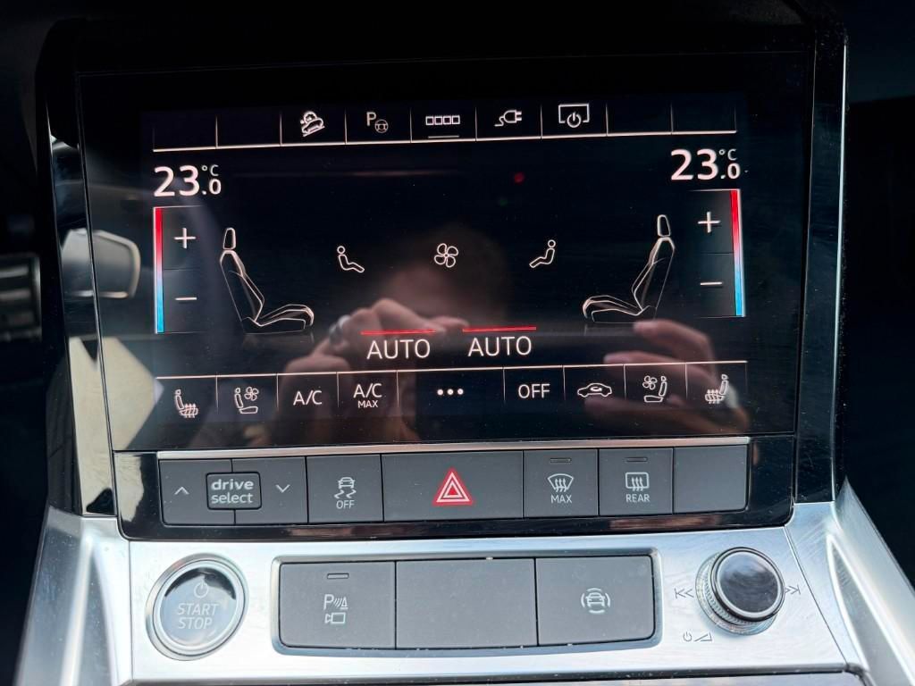 Audi Q8 e-tron - Bild 11
