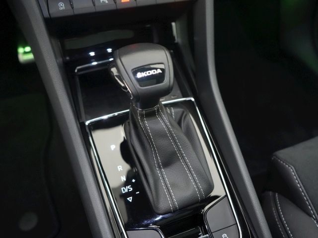 Kodiaq SPORTLINE TDI DSG+AHK+LED MATRIX+NAVI+RÜC