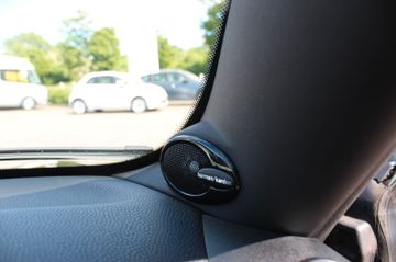 Fahrzeugabbildung MINI Mini John Cooper Works Leder Navi Pano