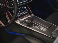 Fahrzeugabbildung Audi RS6 Avant 4.0 TFSI quattro (PANO/B&O/SI-LÜFT/ACC