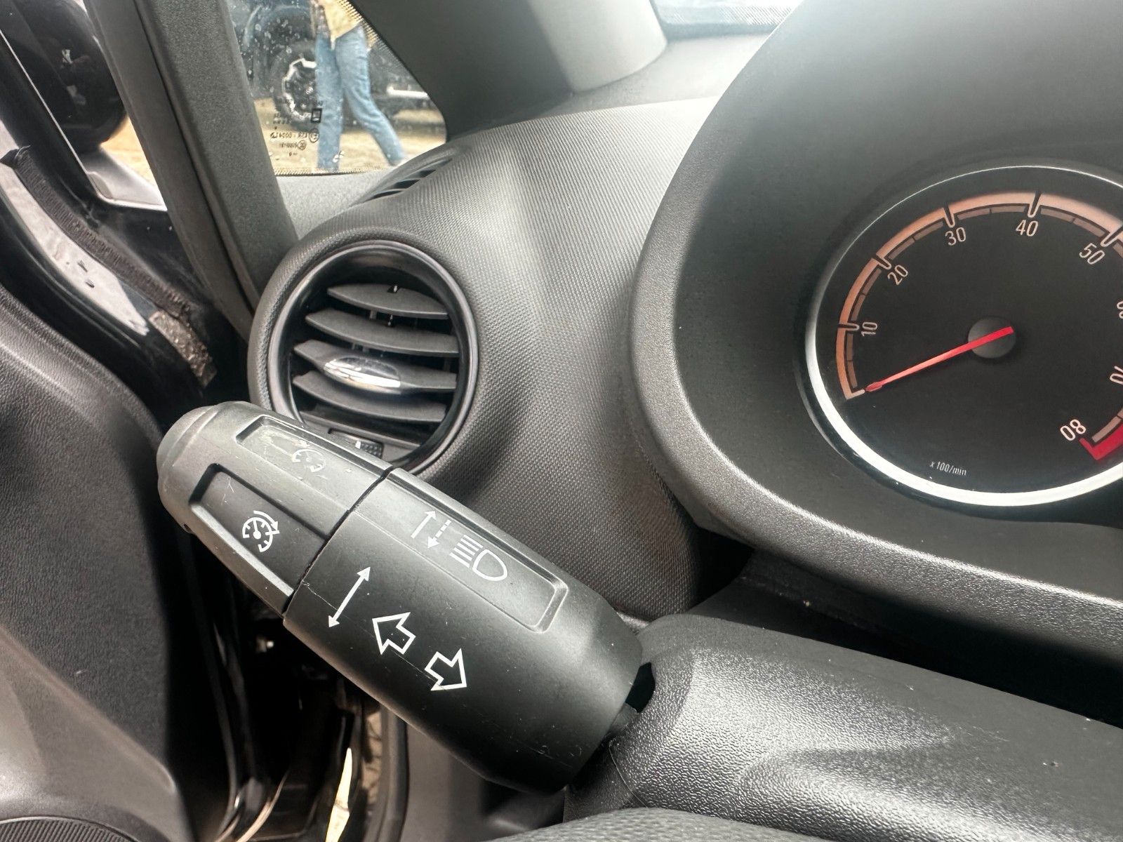 Fahrzeugabbildung Opel Corsa D Edition Automatik, Klima