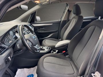 BMW 218 Active Tourer - 10