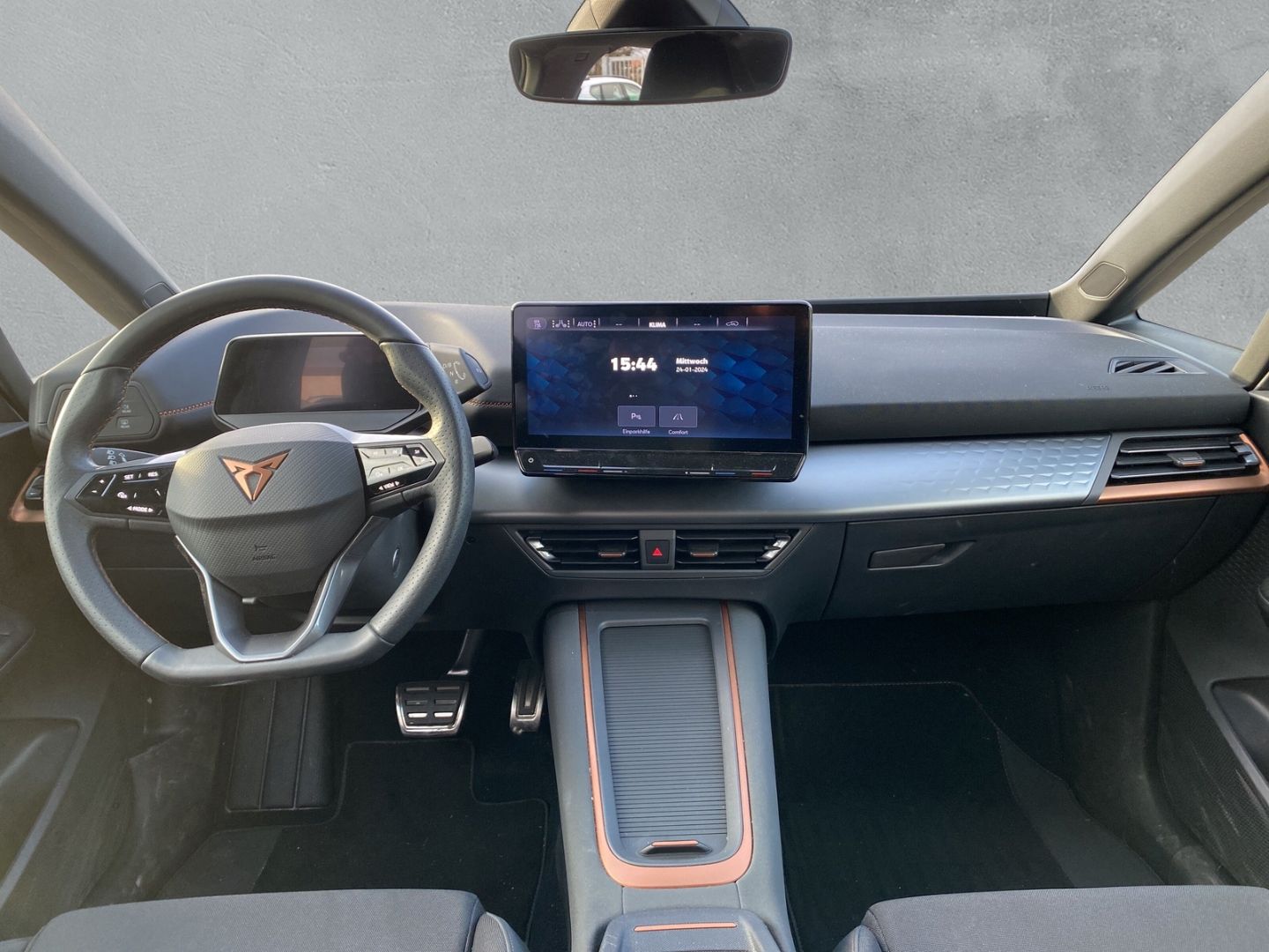 Fahrzeugabbildung CUPRA Born Basis 150 digitales Cockpit LED Mehrzonenkl