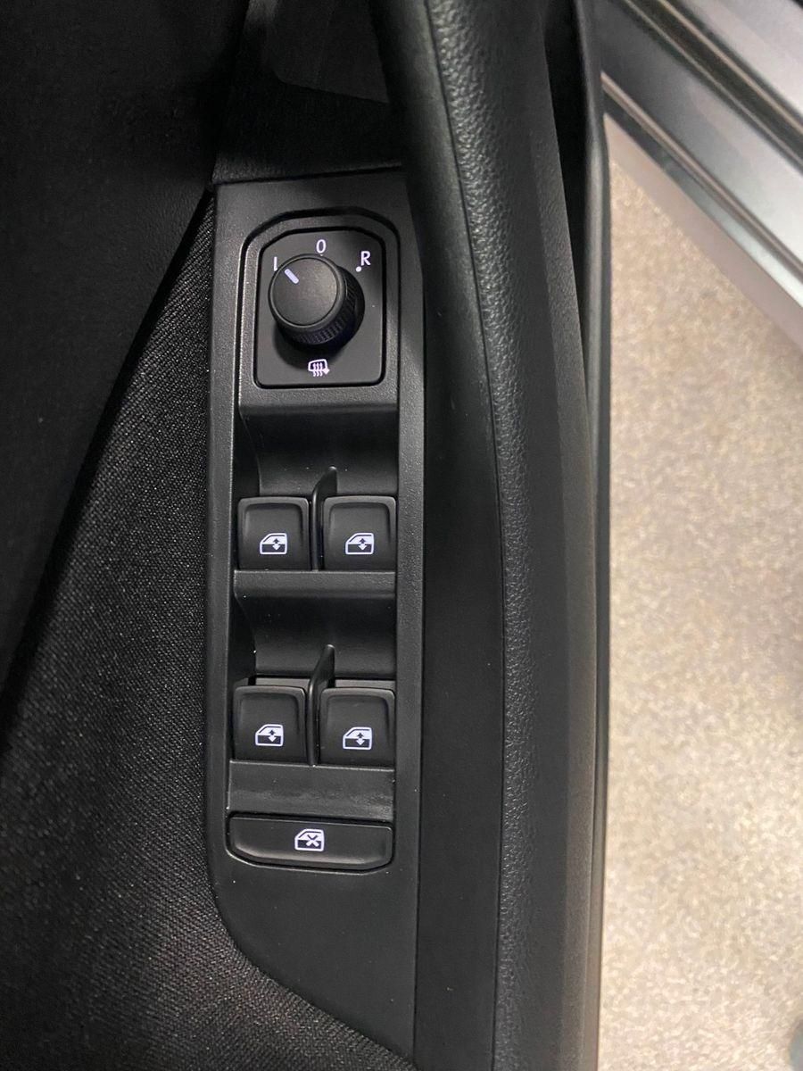 Fahrzeugabbildung SKODA Kamiq 1.0 TSI Essence+GARANTIE bis 2031+100tKM++