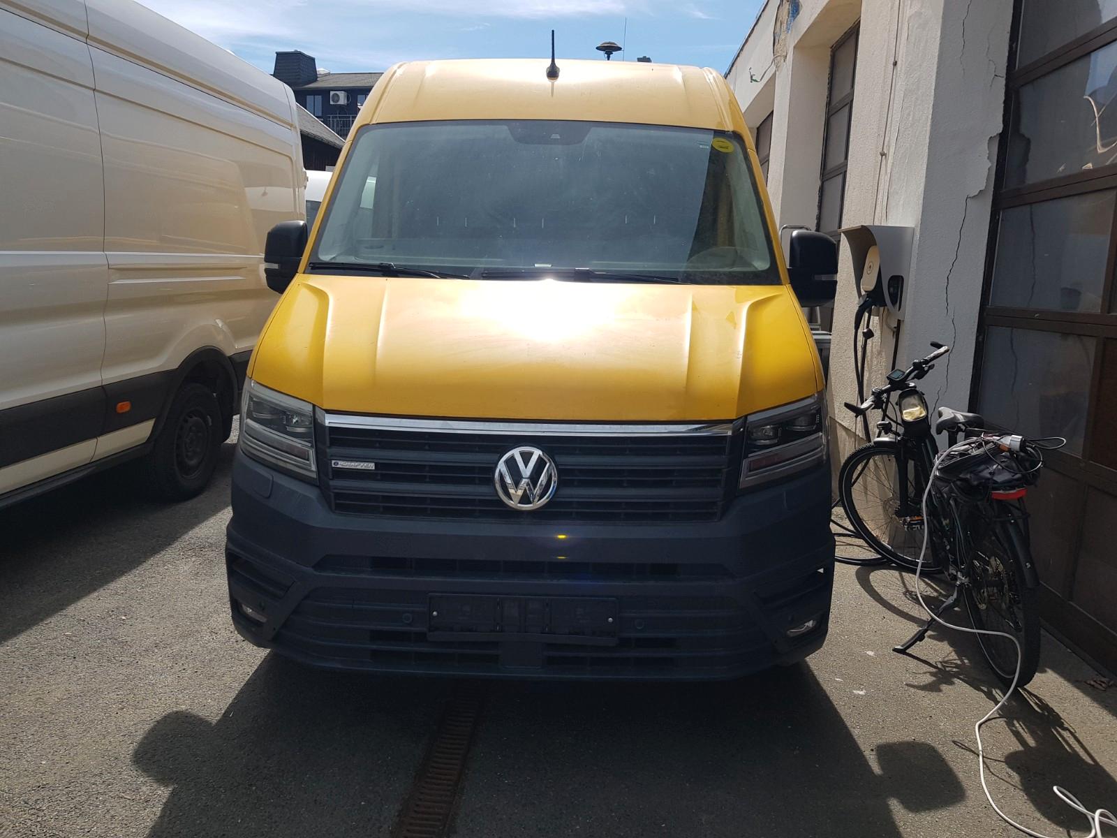 Volkswagen e Crafter L3H3 mittel Hochdach Regalsystem HU