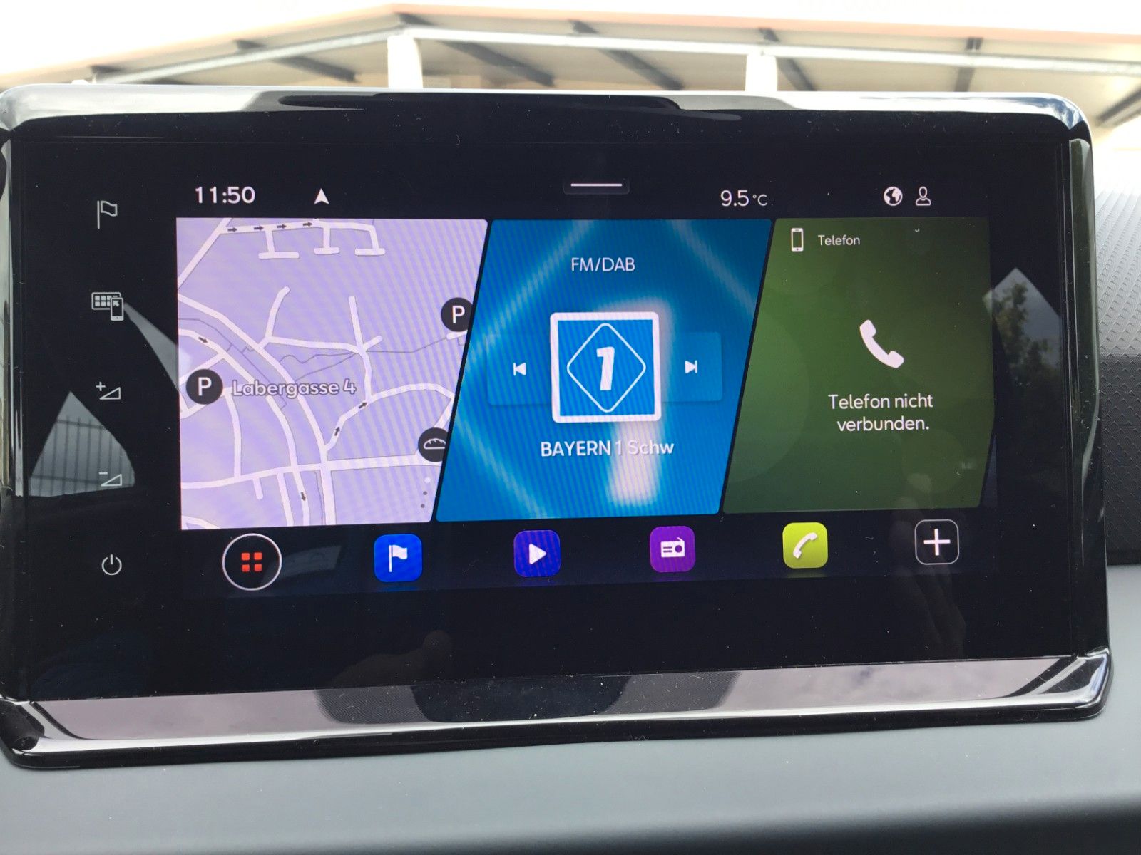 Fahrzeugabbildung SEAT Arona 1.0 TSI Style DSG+AHK+ACC+Navi+Kamera