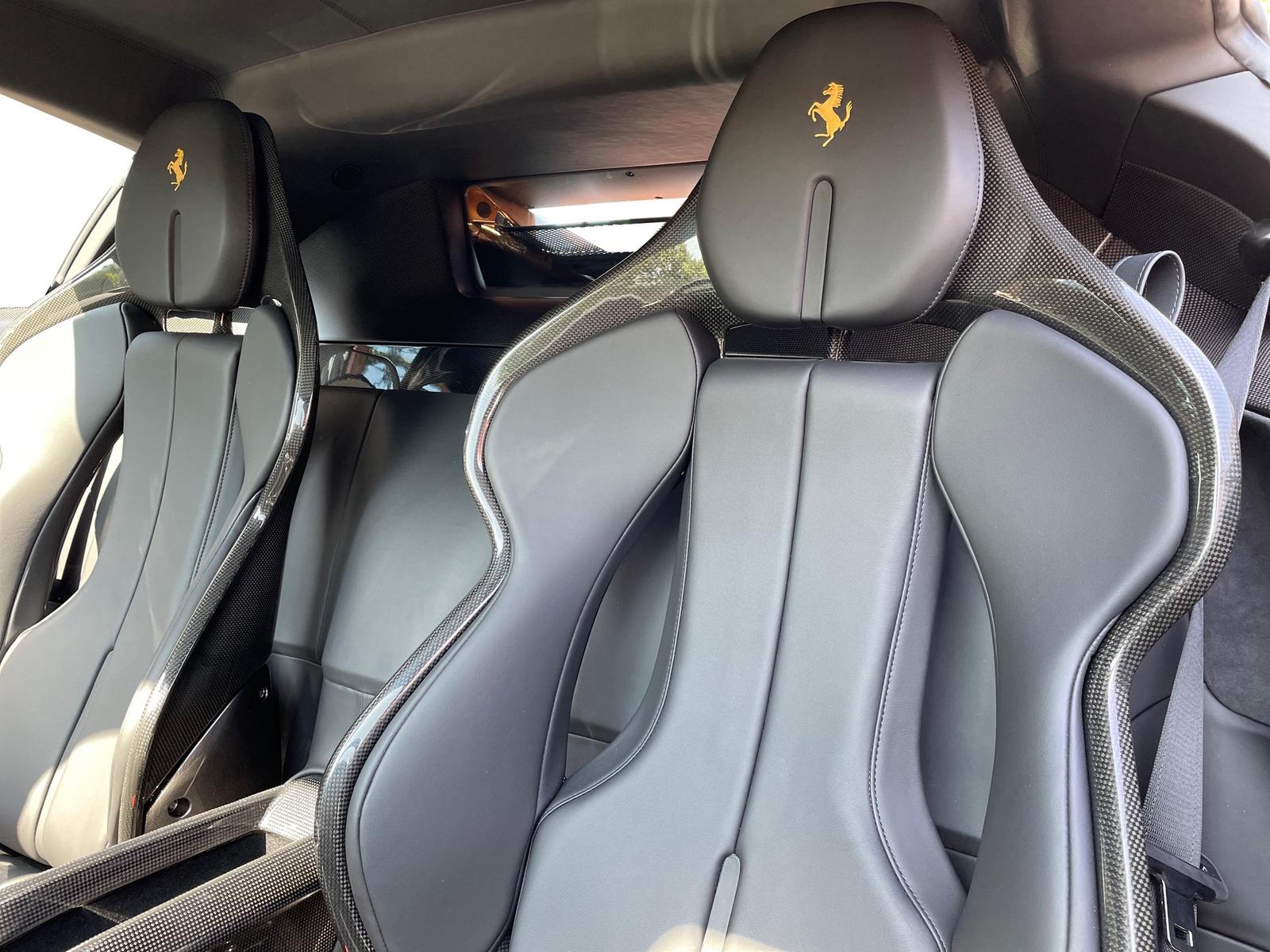 Ferrari SF90 Stradale 166.000€ an Optionals