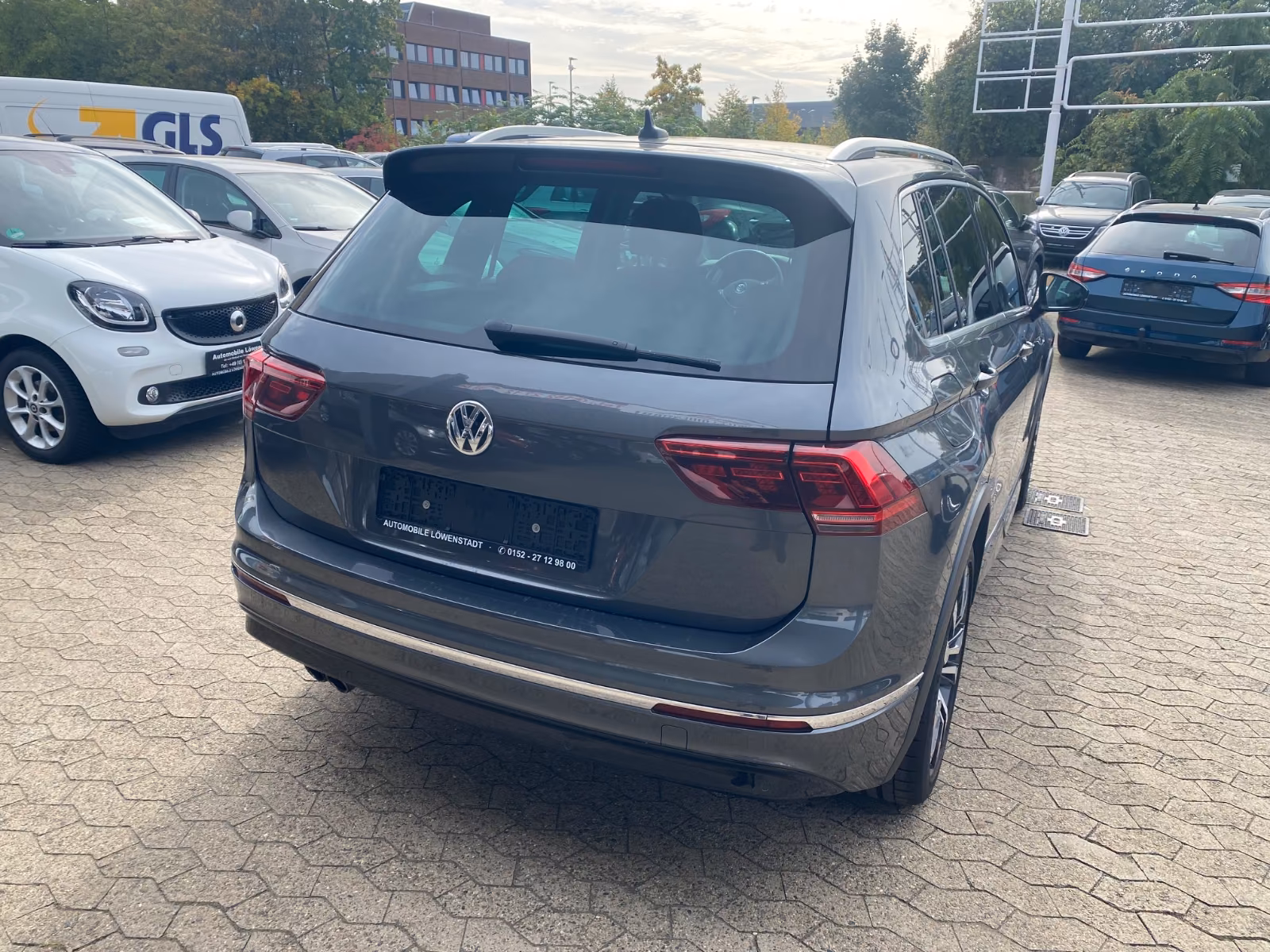 Volkswagen Tiguan Highline 4Motion*DSG*R-Line*