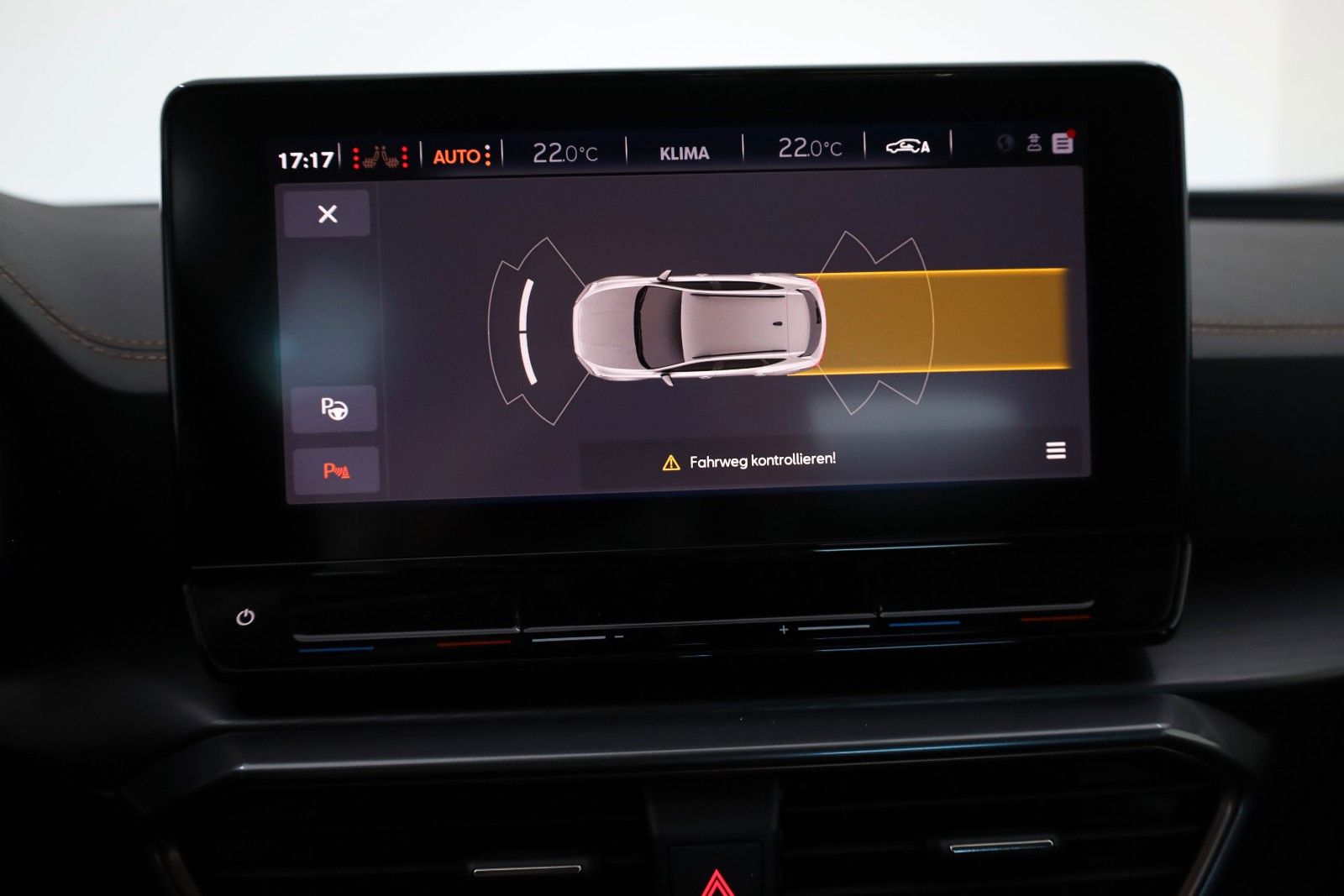 Fahrzeugabbildung CUPRA Formentor e-Hybrid T.Leder,Navi,LED,ACC,AppleCar
