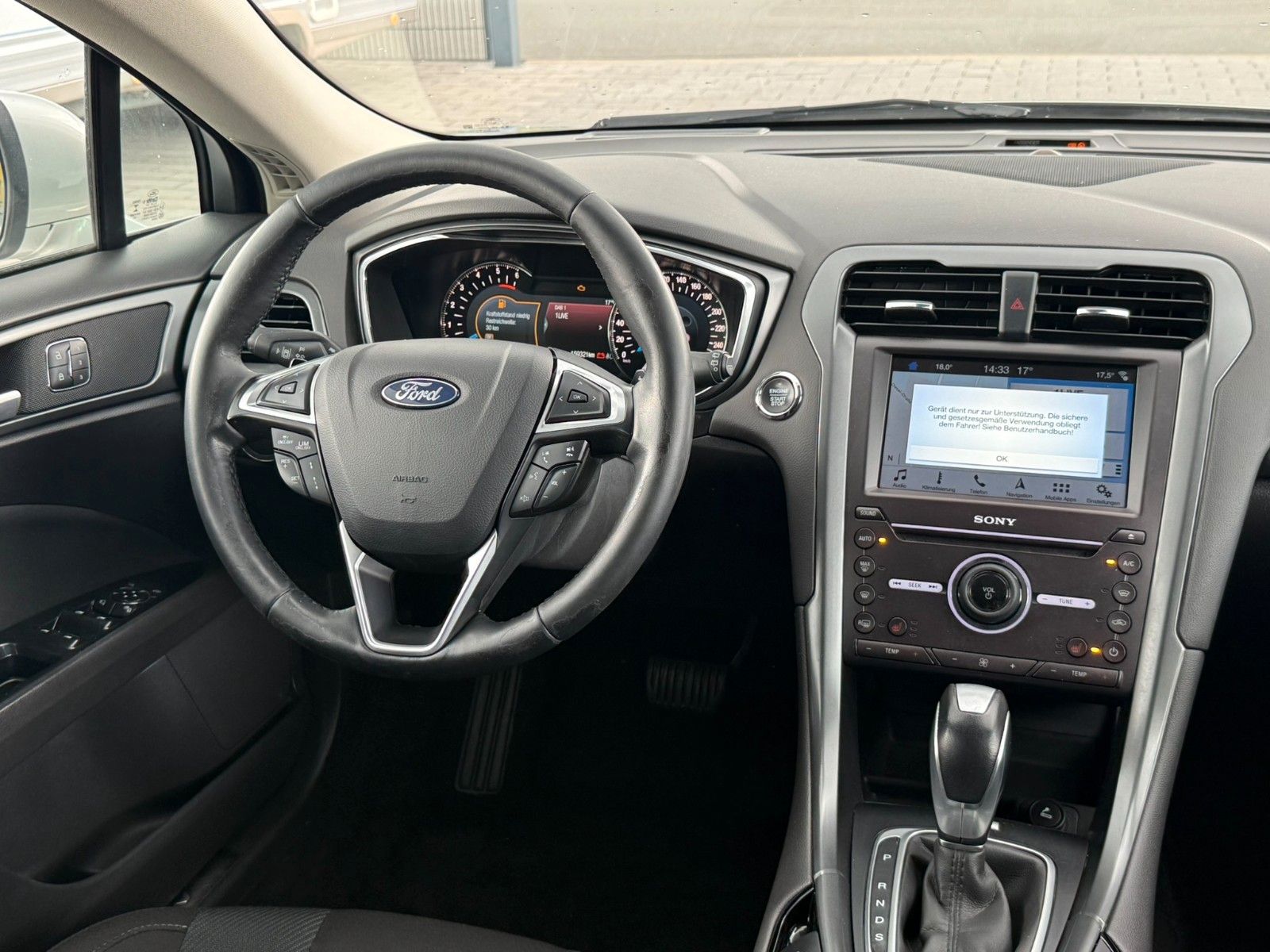 Fahrzeugabbildung Ford Mondeo Turnier Titanium