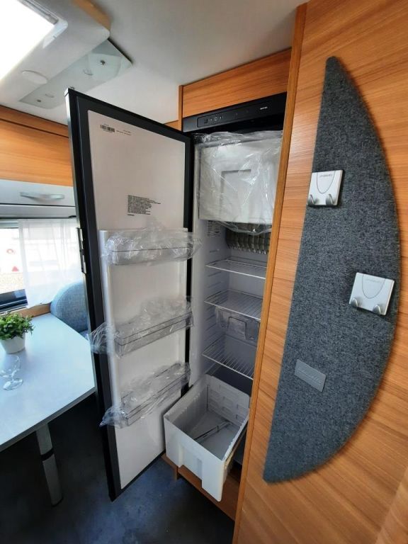 Fahrzeugabbildung Dethleffs Camper 460 EL Verfüg./Sparen Sie 2.900,- €