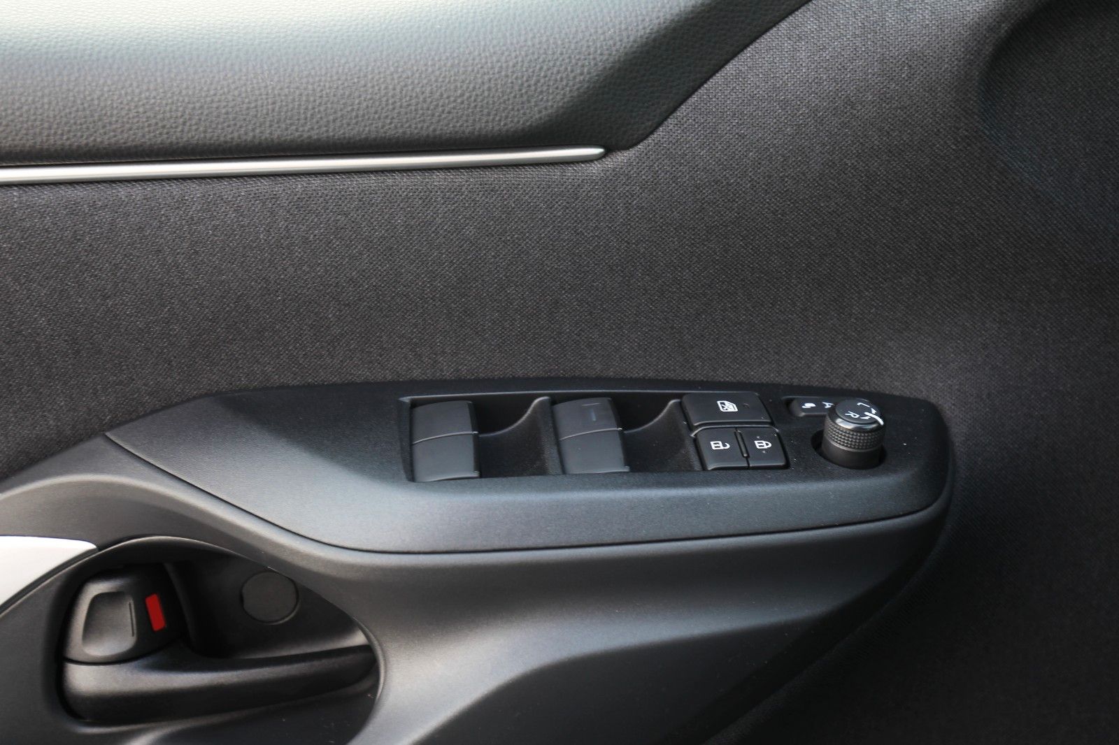 Mazda 2 Hybrid - Bild 16