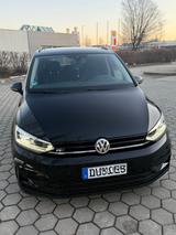 Volkswagen Touran 2.0 TDI SCR DSG Highline R line  - VW Touran Gebrauchtwagen in Dresden