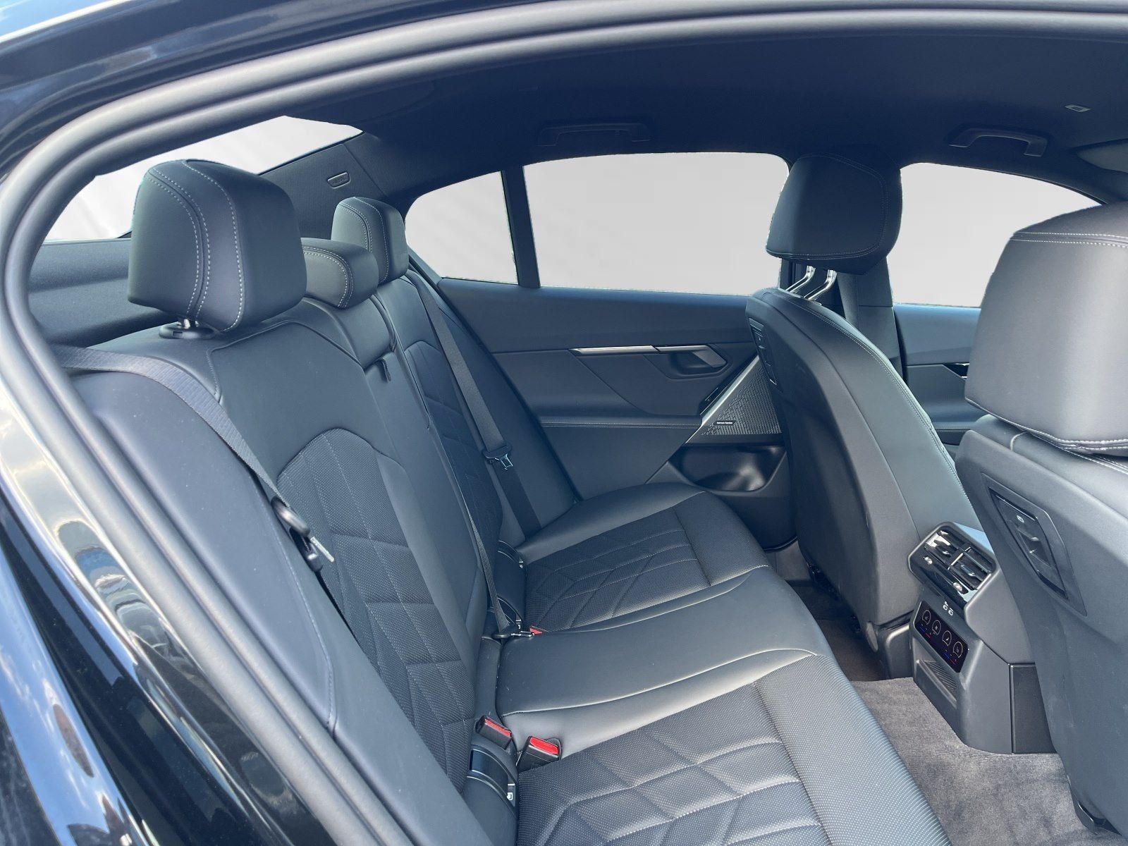 BMW 520 - Bild 13