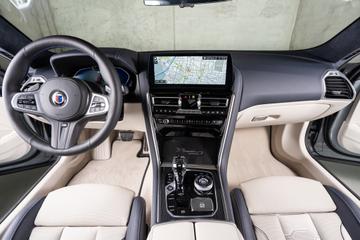 2025 Alpina B8 — миниатюра 20