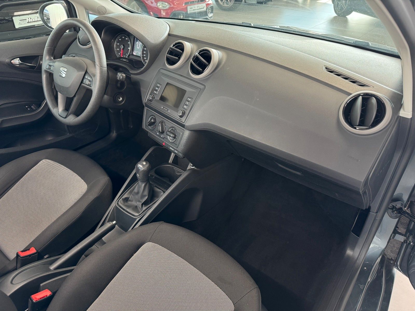 Fahrzeugabbildung SEAT Ibiza 1.0 Reference  "Klima LM Parksensoren hi."