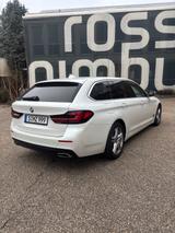 BMW 520d Touring  Mild-Hybrid - BMW 520 Gebrauchtwagen in Stuttgart