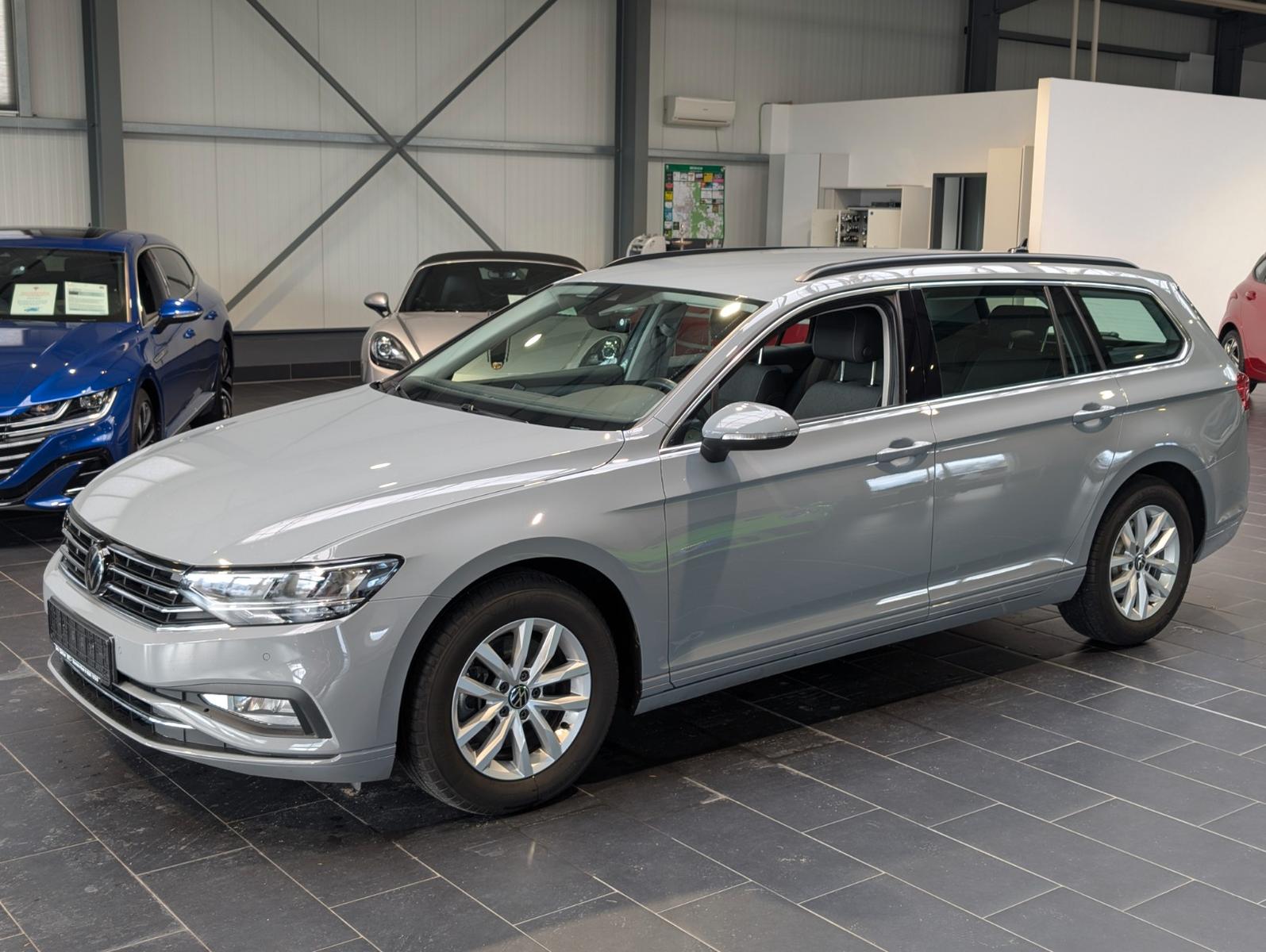 Volkswagen Passat Variant 2.0 TDI SCR DSG Business 8-fach