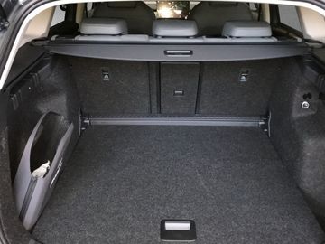 Skoda Enyaq 60 Clever *ACC*CAM*LED*NAVI*SHZ*TEL*WÄPU*
