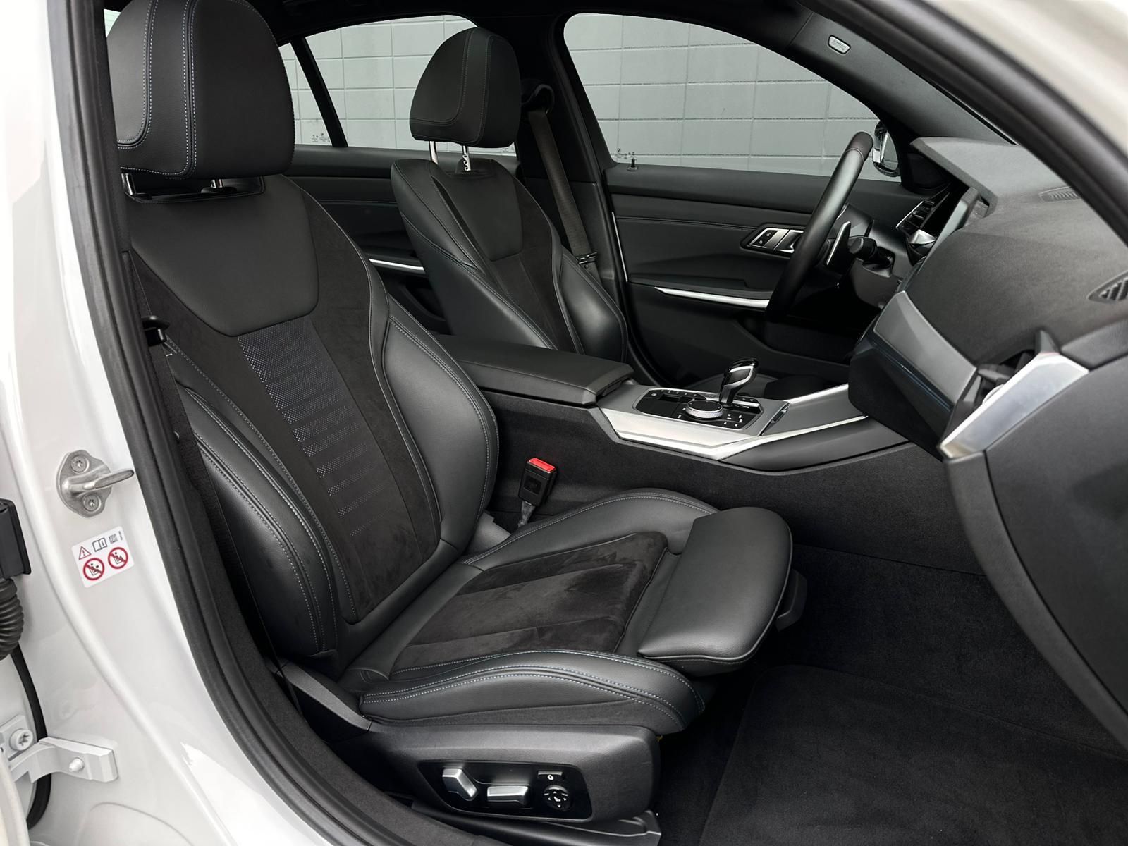 BMW 330 e M SPORT SHADOW* LED#SHZ#NAVI#TEMPO#360CAM - Image 16