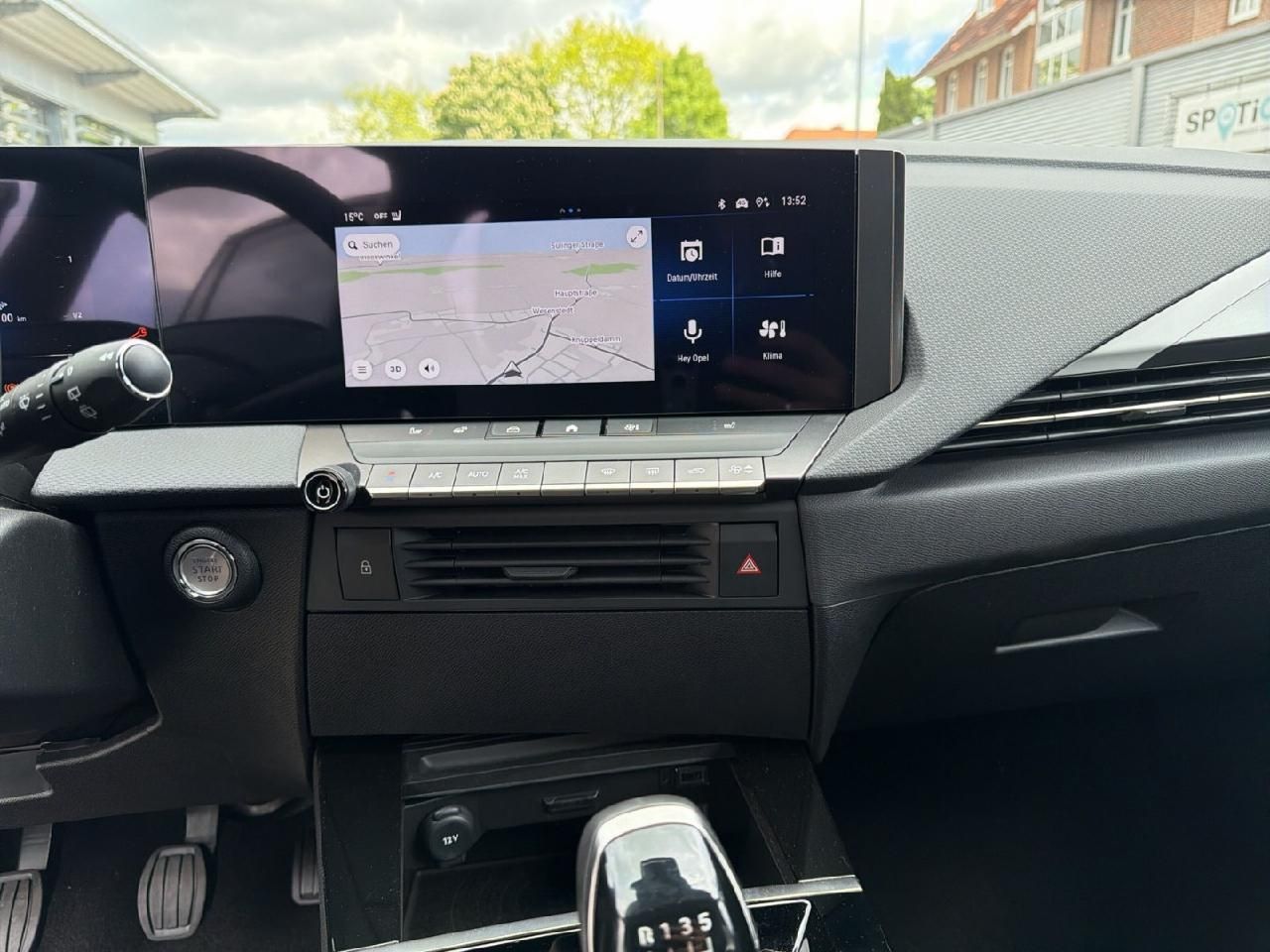 Fahrzeugabbildung Opel Astra L Sports Tourer Edition