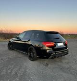 Mercedes-Benz C 63 AMG Perf. Sitz / AGA, BURM, PANO, HUD, Carb - Mercedes-Benz C 63 AMG mit Benzin-Antrieb: Kombi