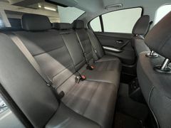 BMW 318i/ NUR 34.000KM/ RENTNER/ AUTOM./ KEYLESS/ BMW 318i/ NUR 34.000KM/ RENTNER/ AUTOM./ KEYLESS/