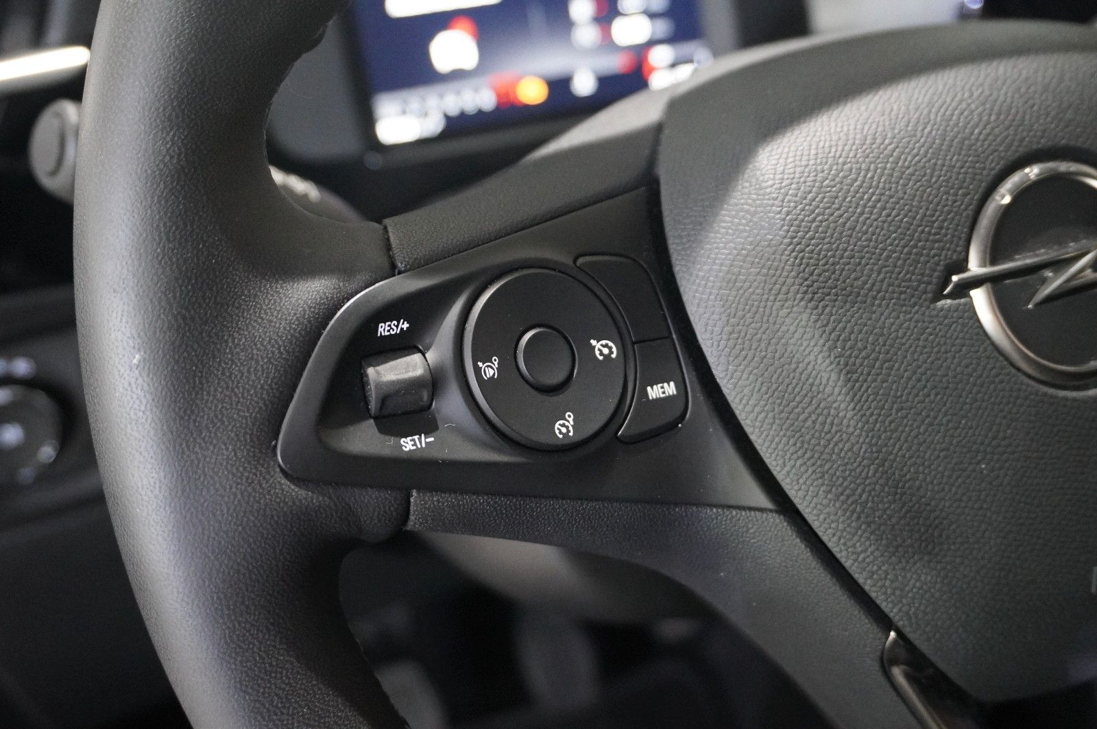 Fahrzeugabbildung Opel Corsa F 1.2 ELEGANCE NAVI/LED/SPORT/SH//VIRT/DAB