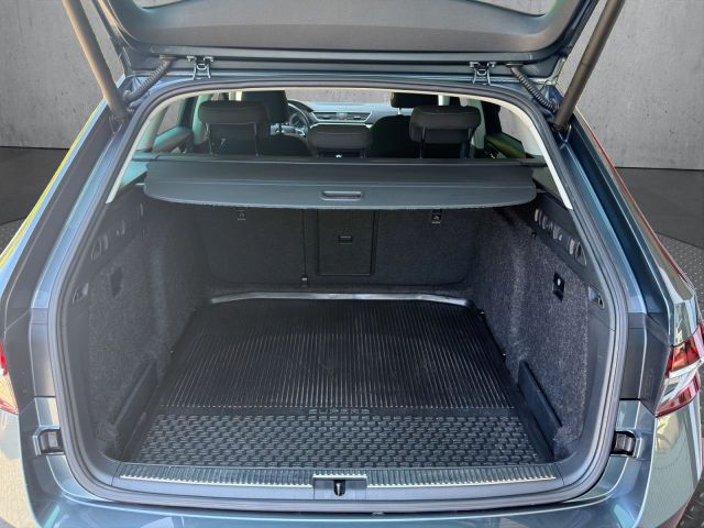 Superb Combi 1.5 TSI DSG /LED /NAVI /el. Klima