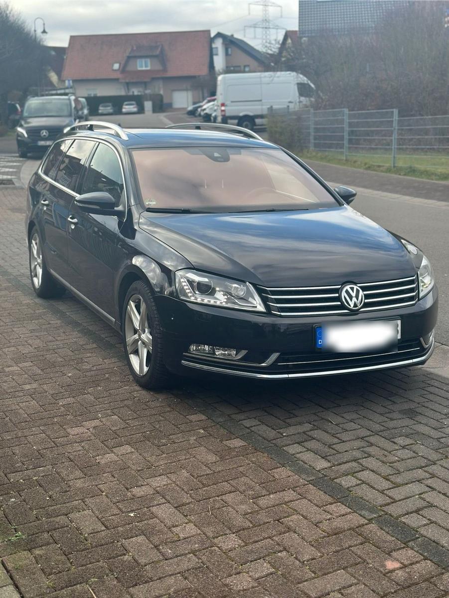 Volkswagen Passat 2012 — photo 12