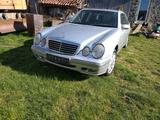 Mercedes-Benz Mercedes w210  430 V8 4 Matic kein E55 AMG - gebrauchte Mercedes-Benz E 55 AMG aus dem Jahr 2003
