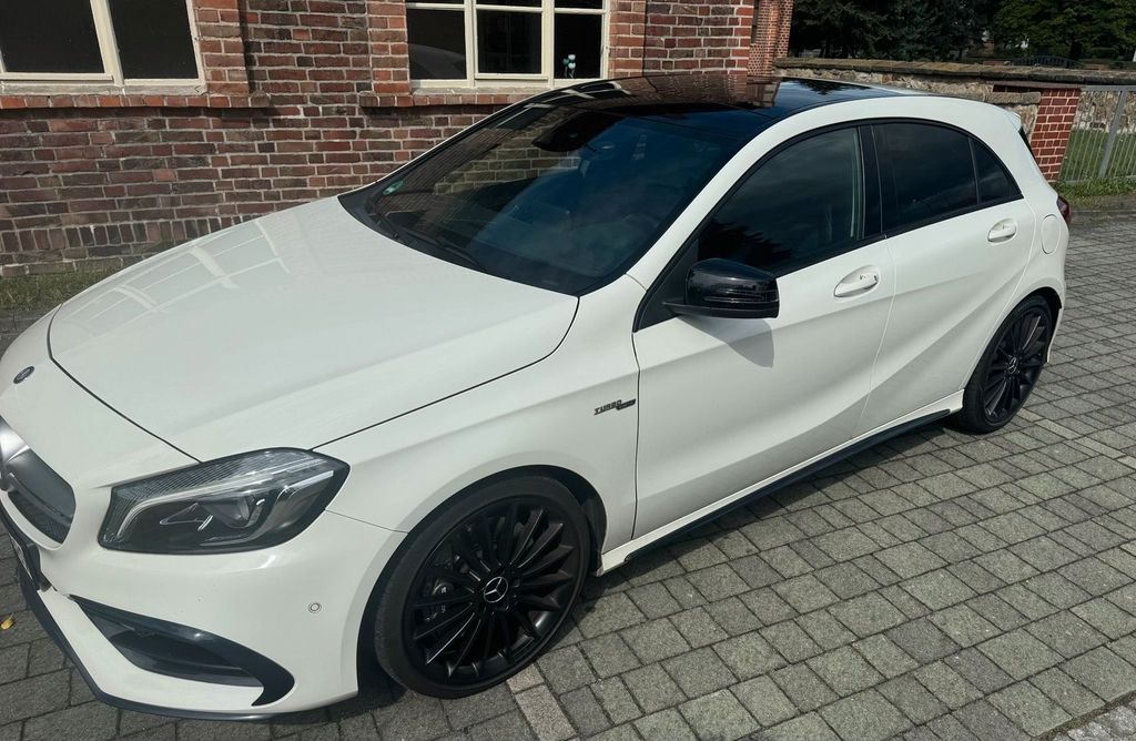 Image of Mercedes-Benz A 45 AMG
