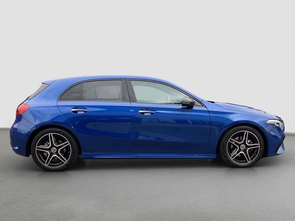 Fahrzeugabbildung Mercedes-Benz A 200 AMG*NIGHT*MULTIB*AHK*DISTR*TOTW*KEYL*KAM