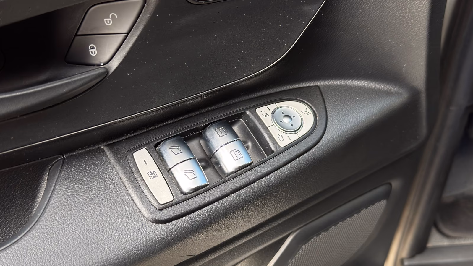 Mercedes-Benz Vito Tourer 119 CDI*Lang*8-Sitzer*2XSchiebetür*