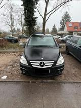 Mercedes-Benz 2010 Mercedes-Benz B160 Gute Zustand rückf... - Mercedes-Benz B 160 in Berlin