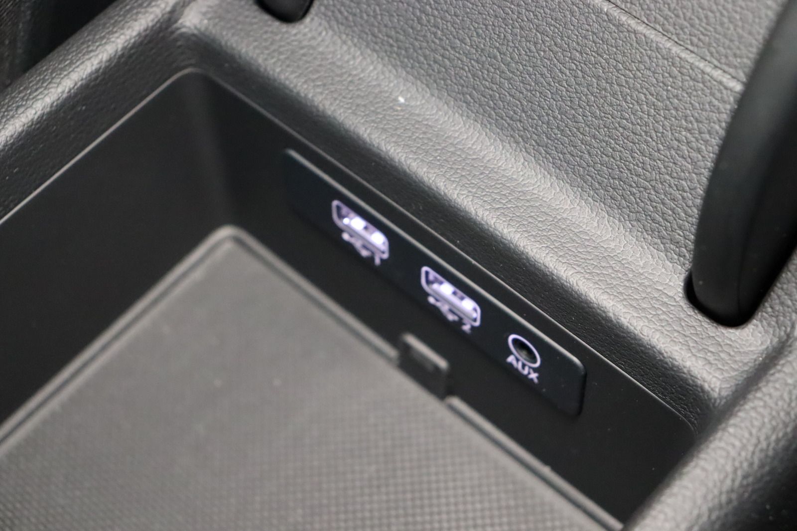 Fahrzeugabbildung Audi A4 2.0 quattro * LED * Navi * Keyless *