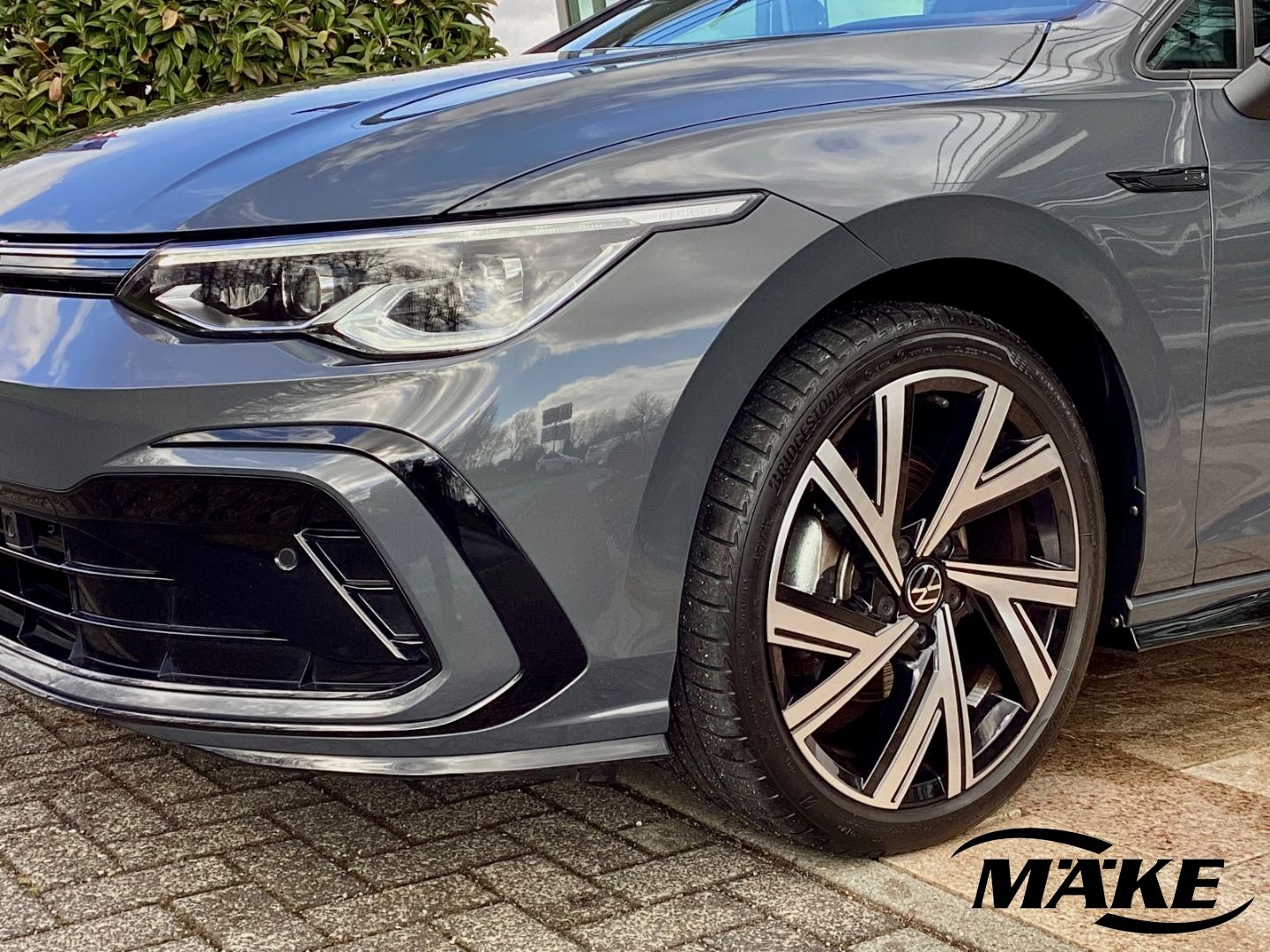 Golf R-Line 1.5 eTSI DSG ACC IQ.L NAV RFK