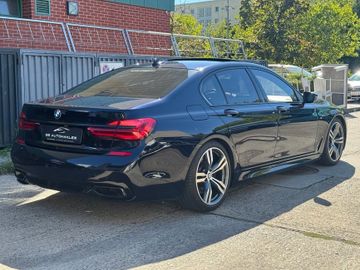 BMW 750 - 6