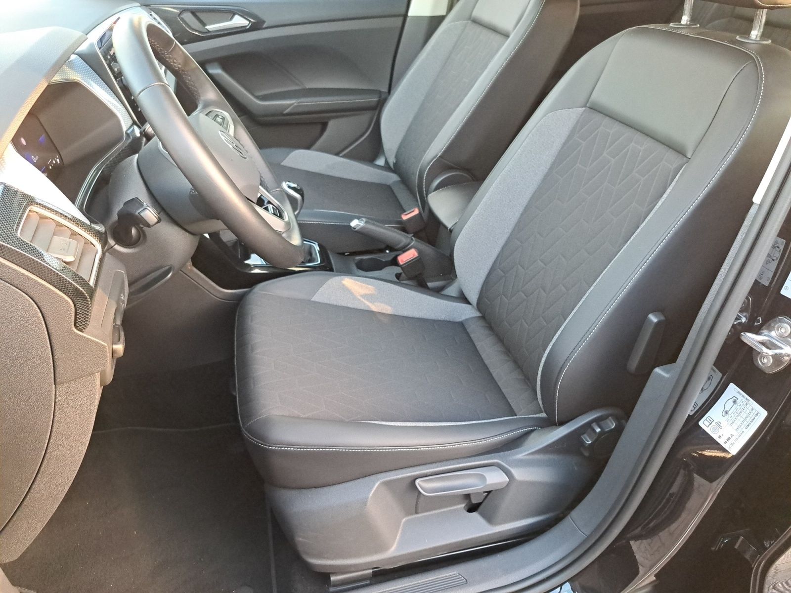Volkswagen T-Cross - Bild 17