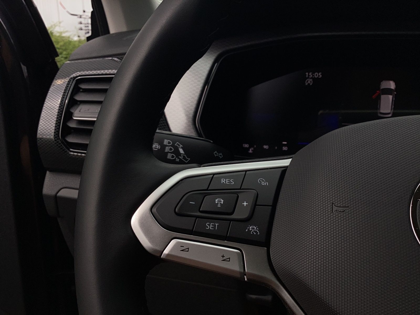 Fahrzeugabbildung Volkswagen T-Cross Life LED Kamera APP ACC