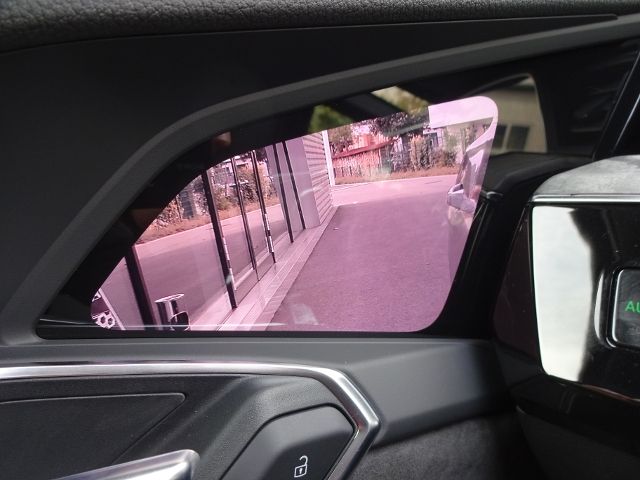 Audi e-tron - Bild 13