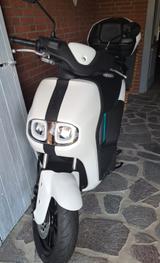 Yamaha E-Roller , NEU  - YAMAHA ELEKTRO