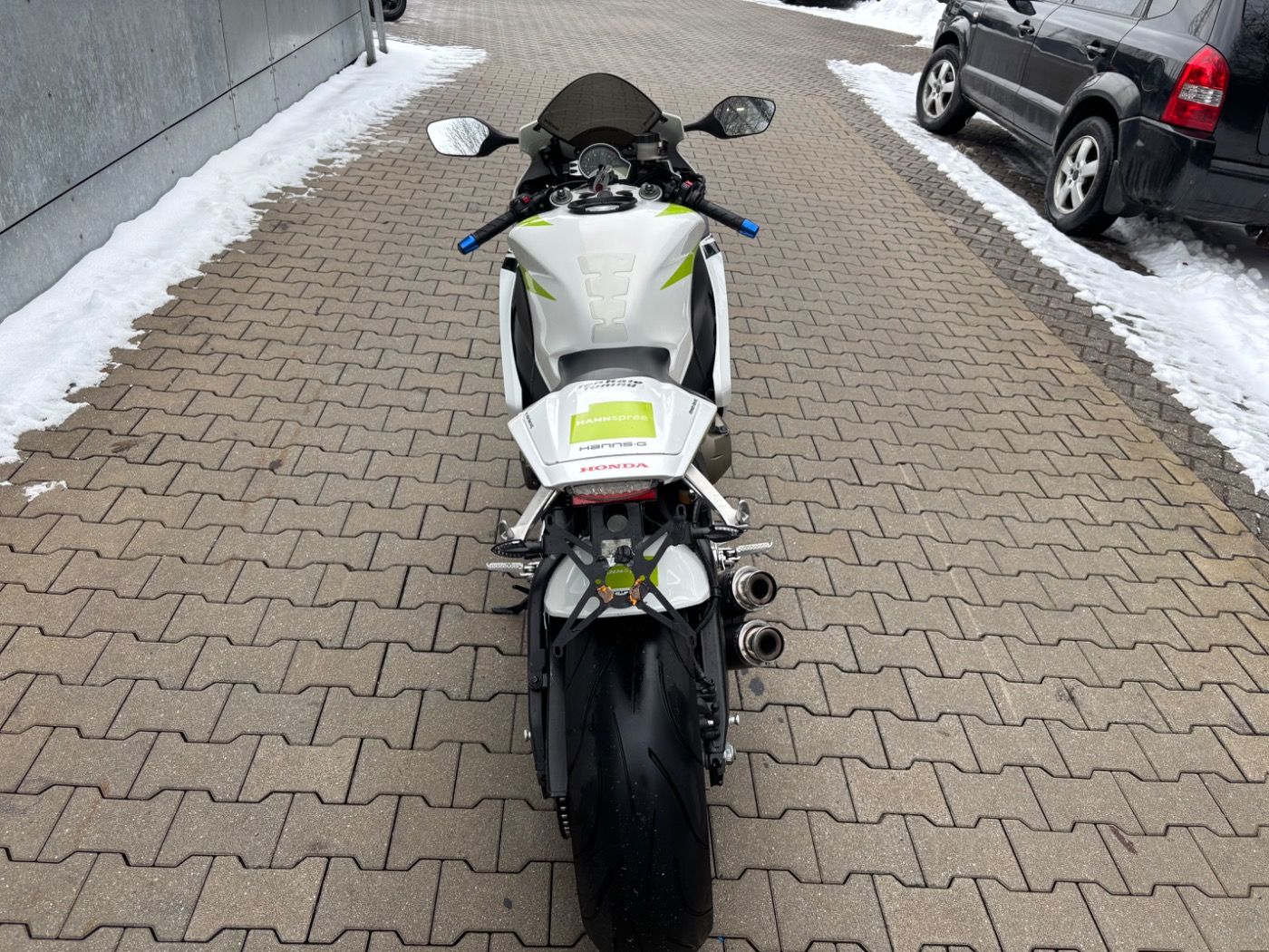 Fahrzeugabbildung Honda CBR 1000 RR wenig KM
