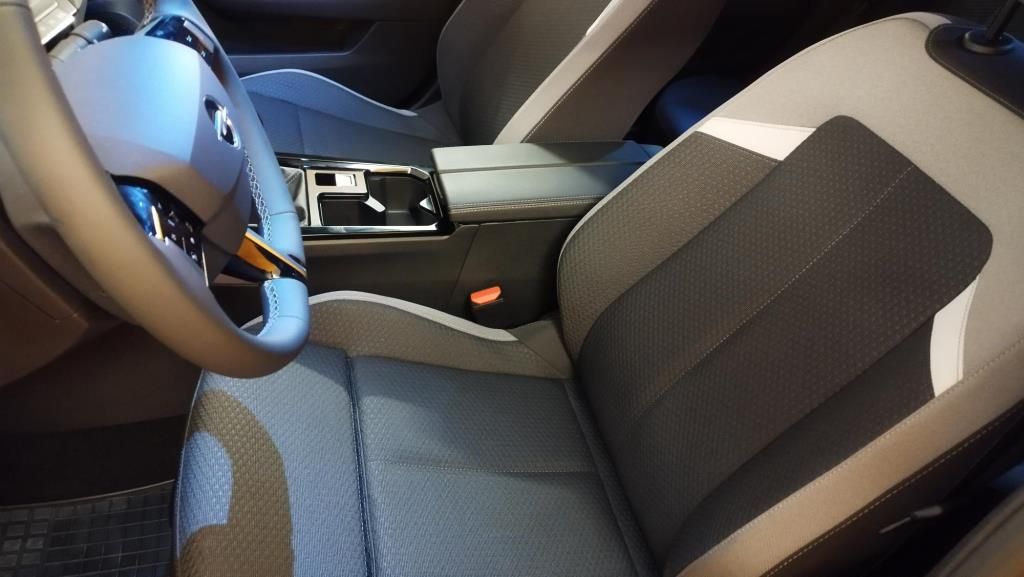 Erstes Annaberger Autohaus - Opel Astra Sports Tourer Edition,Tech-Komfort Paket - Bild 9 Erstes Annaberger Autohaus - Opel Astra Sports Tourer Edition,Tech-Komfort Paket - Bild 9