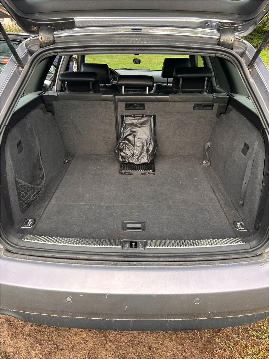 Audi A4 2006 — photo 11